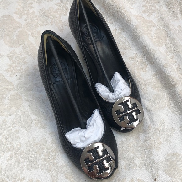 Tory Burch - Picture 5 of 6